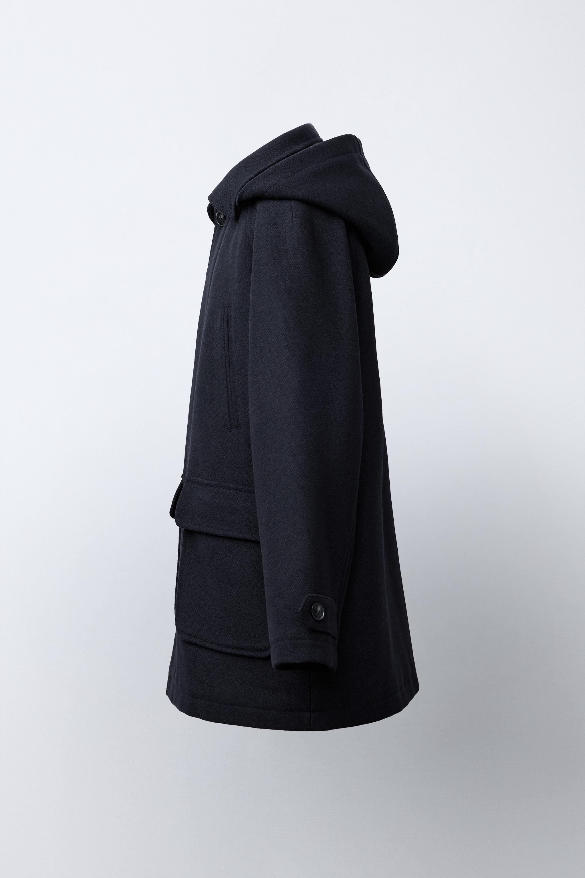 MANTEAU EN DRAP À CAPUCHE